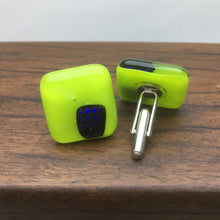 Load image into Gallery viewer, green squared
