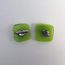 Load image into Gallery viewer, green squared
