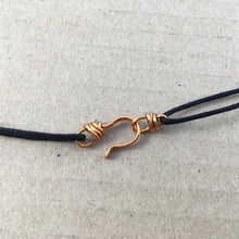 Load image into Gallery viewer, necklace with copper clasp

