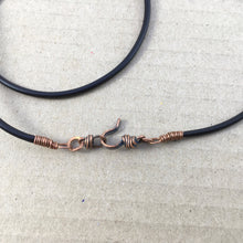 Load image into Gallery viewer, necklace with copper clasp
